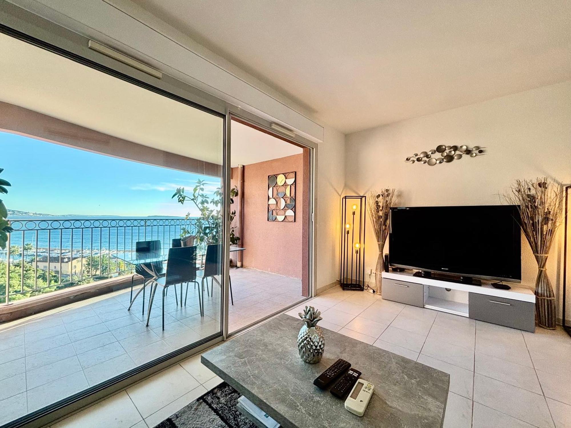 Superbe 3 Pieces Sur La Baie De Theoule Théoule-sur-Mer Exterior foto