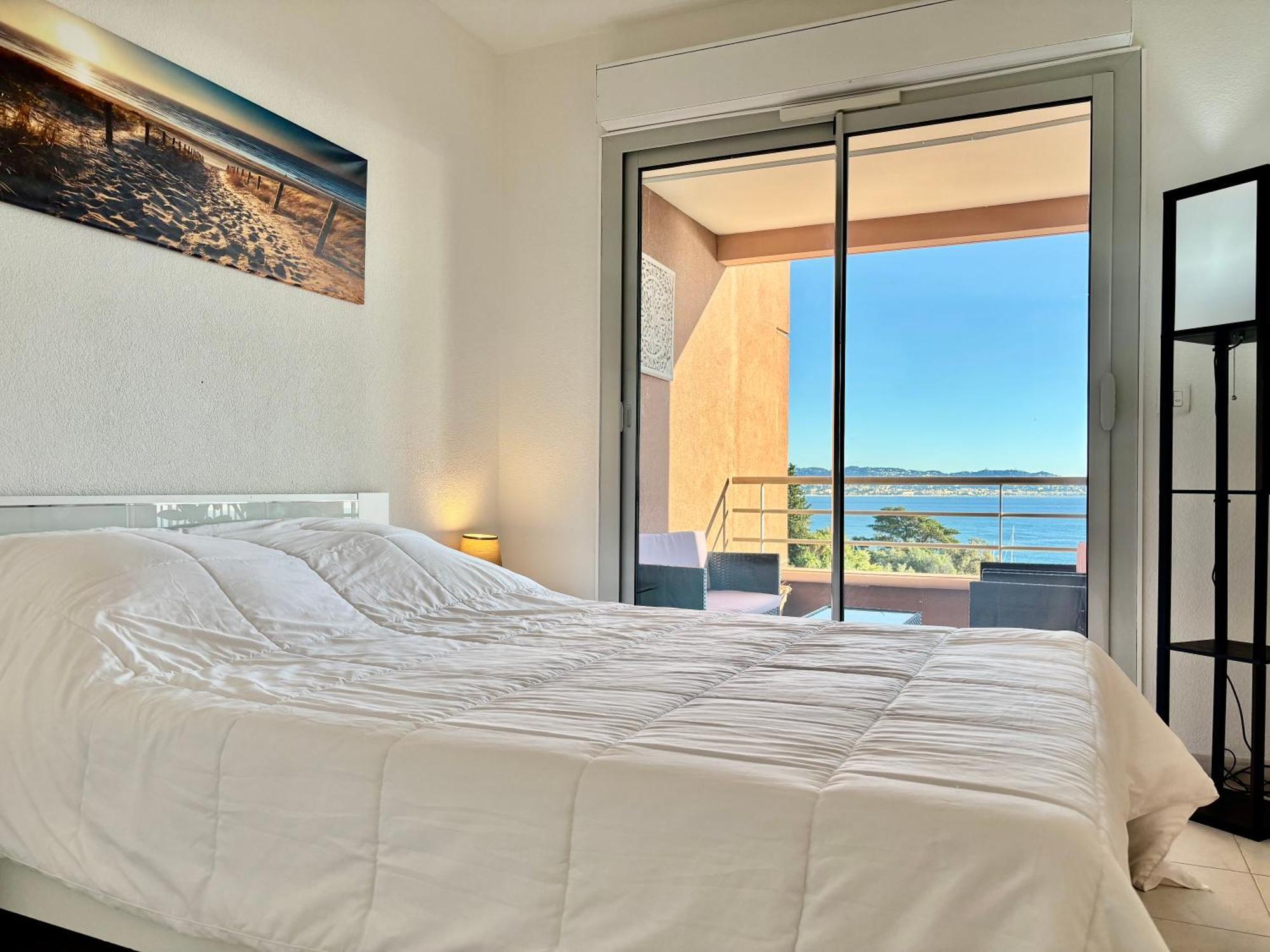 Superbe 3 Pieces Sur La Baie De Theoule Théoule-sur-Mer Exterior foto